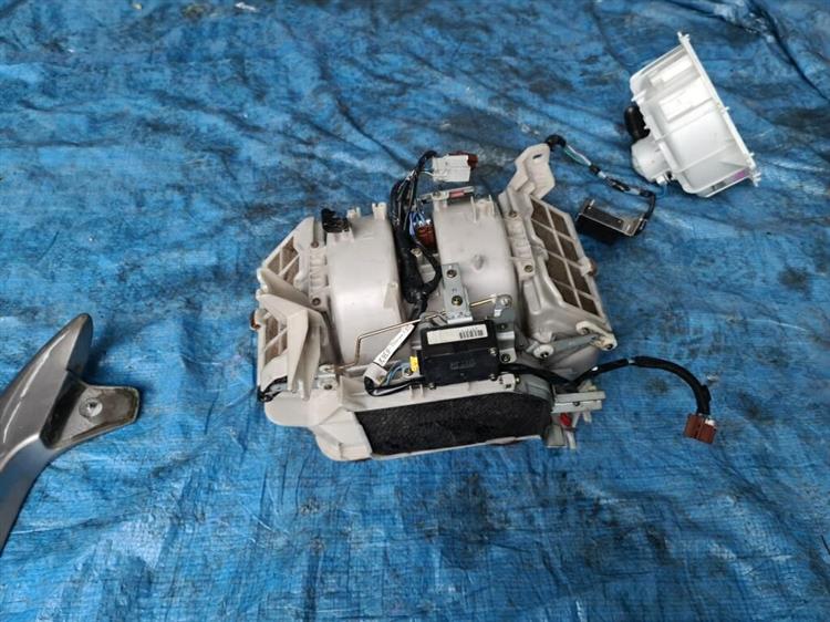 Мотор печки Хонда Легенд в Грозном 206136